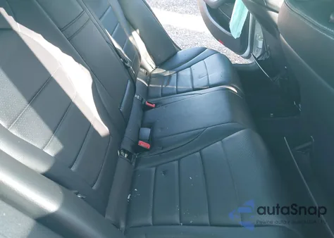 2015 Mercedes-Benz C 300 Sport 4Matic из США, поврежденный, VIN 55SWF4KB5FU010188